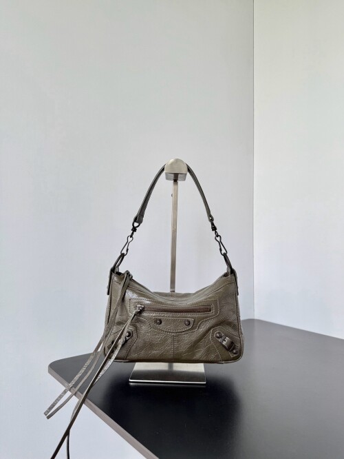 IMG_4381ac563e38be13a96f.jpeg